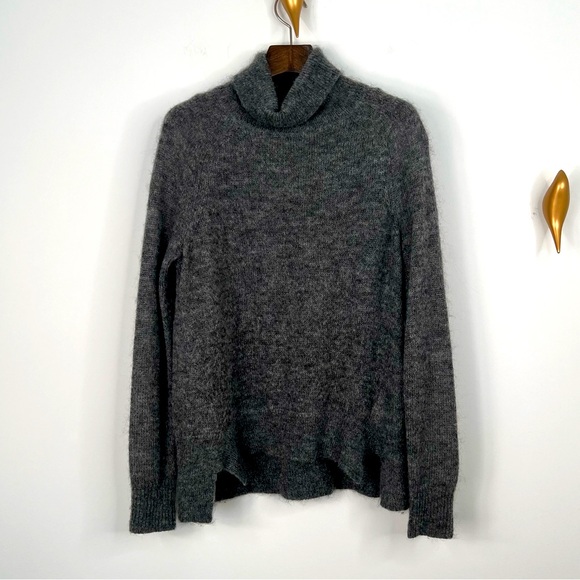 Banana Republic Heritage Line, Grey Mohair|Wool|Other,Pullover,Size:S, VGUC 🤩😍 - Picture 1 of 10